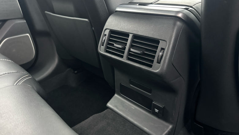 Land Rover Range Rover Velar 2.0 D200 R-Dynamic SE 5dr Auto Diesel Estate